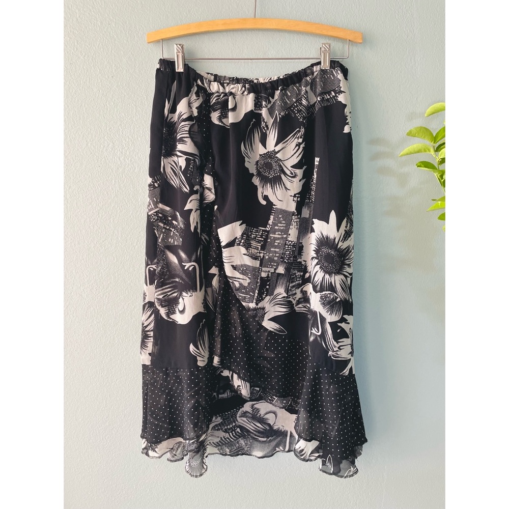Seventh Avenue | Y2k Black & White Chiffon Floral Cityscape Ruffle Skirt